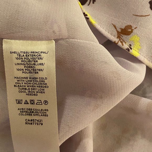 FLORAL RUFFLE NECK TOP - Picture 6 of 8